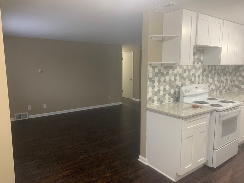 More Photos Of 1469 Valentine Cir NW, Canton Apartments For Sale