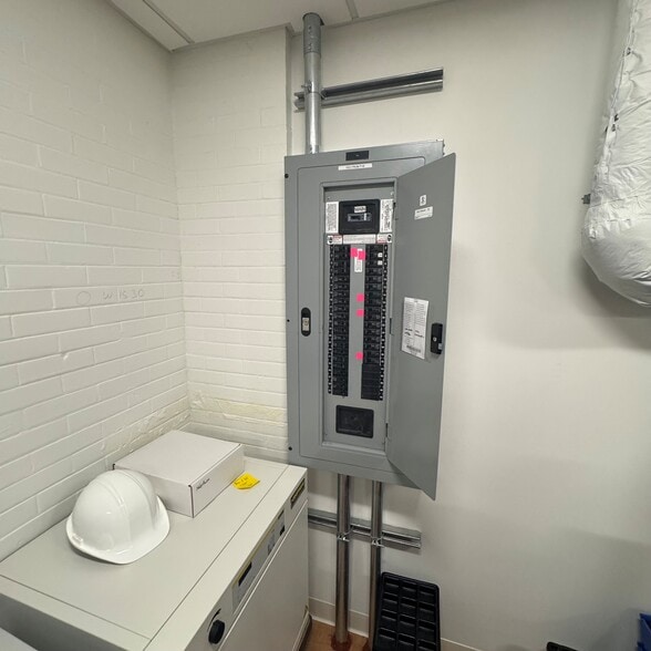 More Photos Of 42 Chauncy St, Boston Apartments For Sale