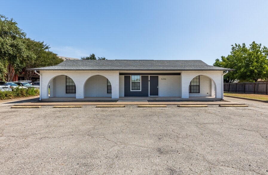 More Photos Of 5206 Wind River Rd, Austin Office For Sale
