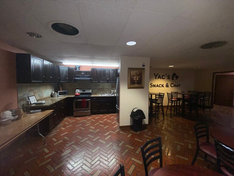 More Photos Of 25 E 16th St, Chicago Heights Loft Creative Space For Sale