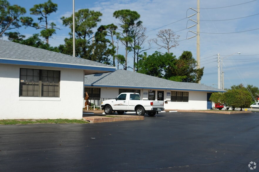 More Photos Of 7202 S US Highway 1, Port Saint Lucie Storefront Retail Office For Lease