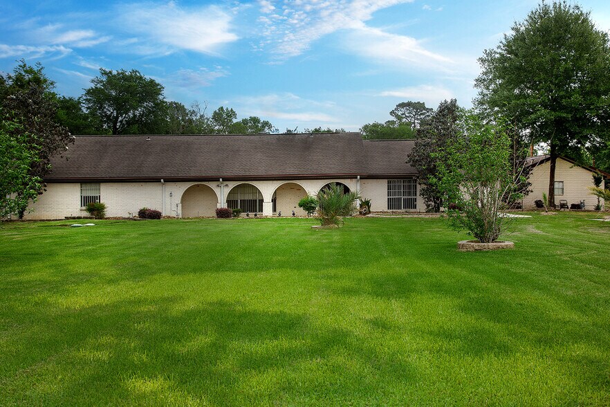 More Photos Of 23218 Aldine Westfield Rd, Spring Office For Sale