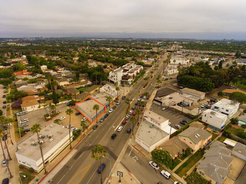 More Photos Of 11018 Washington Blvd, Culver City Storefront For Sale