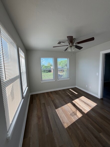 More Photos Of 200 NE 14th St, Oklahoma City Apartments For Sale