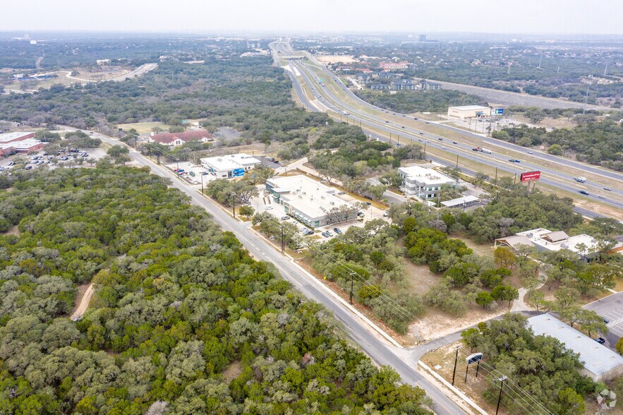 More Photos Of 17215 Jones Maltsberger Rd, San Antonio Office For Lease