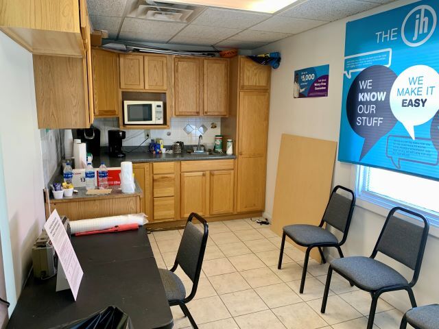 More Photos Of 305 US Highway 31 S, Traverse City Storefront Retail Office For Lease