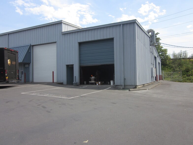 More Photos Of 9380 SW Tigard St, Portland Unknown For Lease
