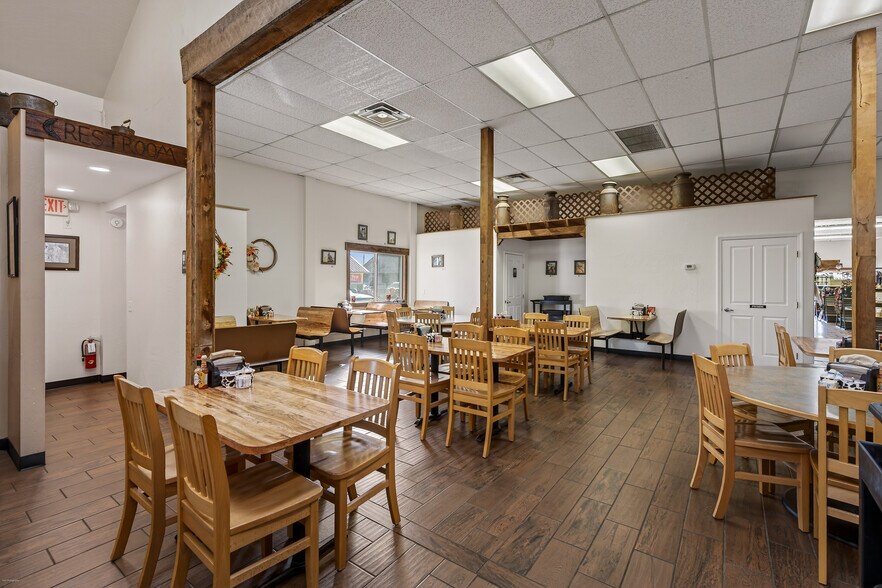 More Photos Of 545 S Main St, Camp Verde Storefront For Sale