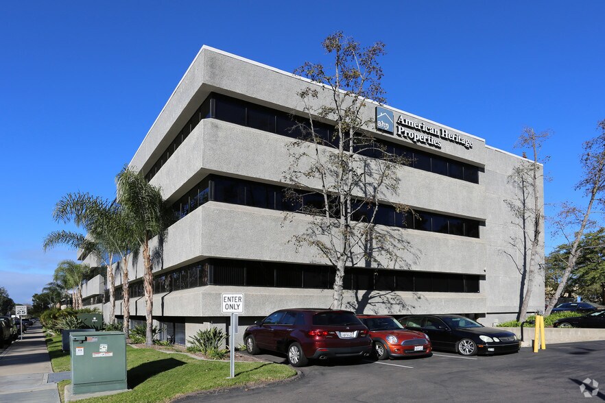 More Photos Of 9988 Hibert St, San Diego Office For Lease