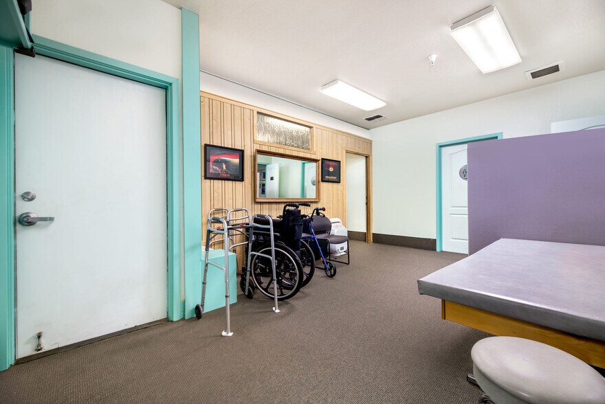 More Photos Of 104 Margaret Ln, Grass Valley Medical For Sale