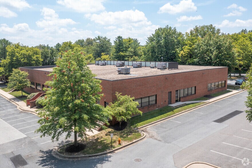 More Photos Of 9240 Rumsey Rd, Columbia Office For Lease