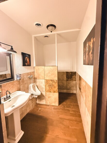 More Photos Of 4369 S US Highway 191, Safford Restaurant For Sale