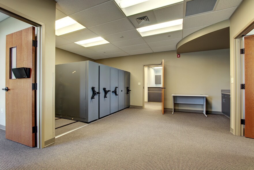 More Photos Of 9441 Huron St, Thornton Medical For Lease