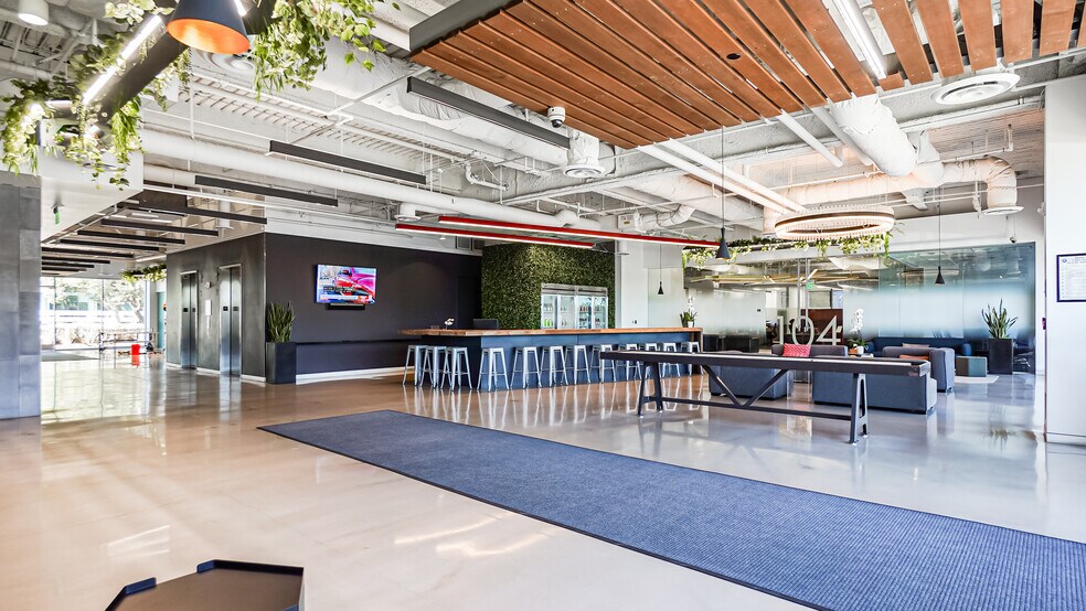 More Photos Of 2101 E El Segundo Blvd, El Segundo Office For Lease