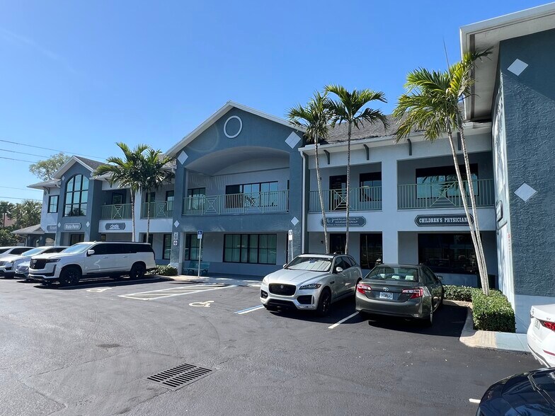 More Photos Of 270 Central Blvd, Jupiter Office For Lease