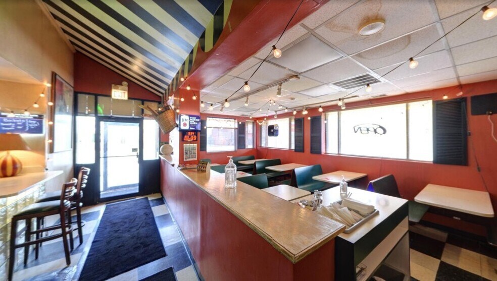 More Photos Of 5615 W Roosevelt Rd, Cicero Restaurant For Sale