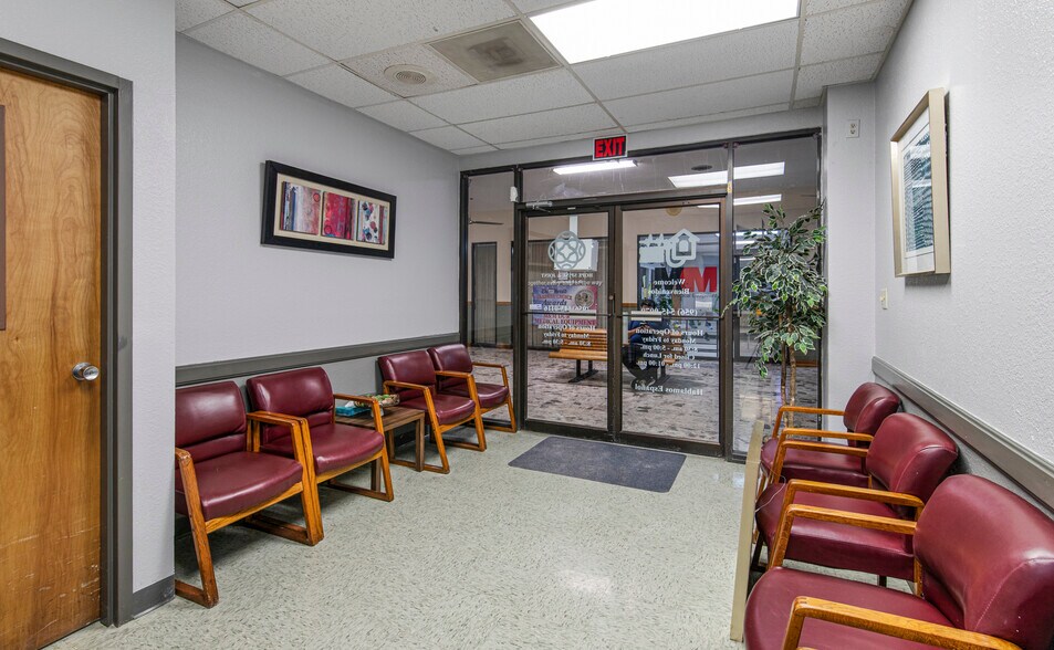 More Photos Of 864 Central Blvd, Brownsville Medical For Sale