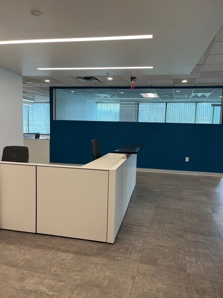 More Photos Of 135 Corporate Centre Dr, Scott Depot Office For Lease