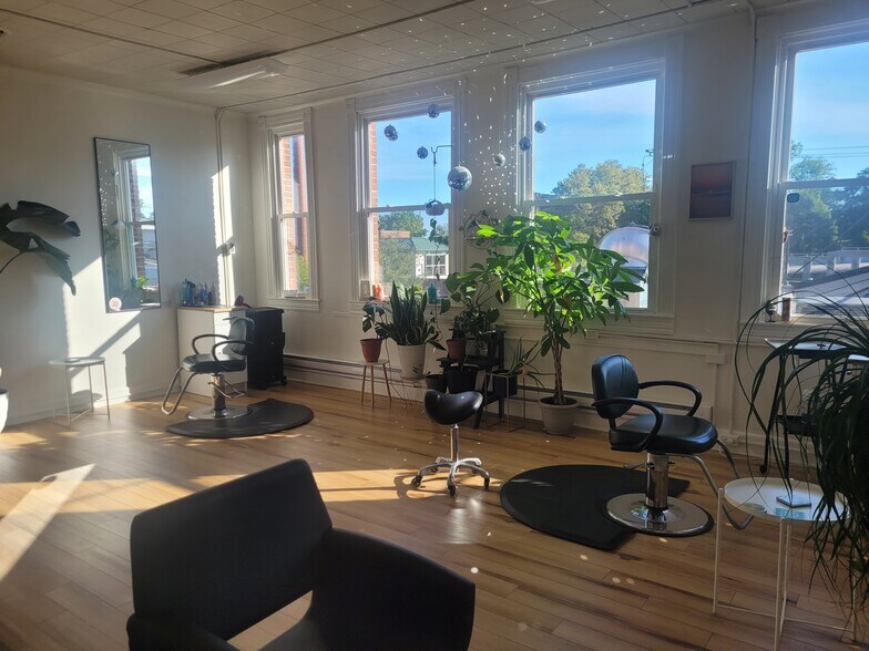 More Photos Of 61-65 E Main St, Westminster Office For Lease