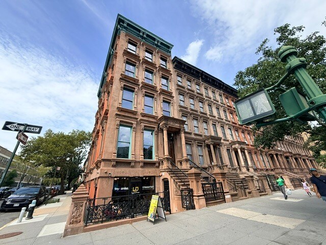 More Photos Of 241 Lenox Ave, New York Apartments For Lease