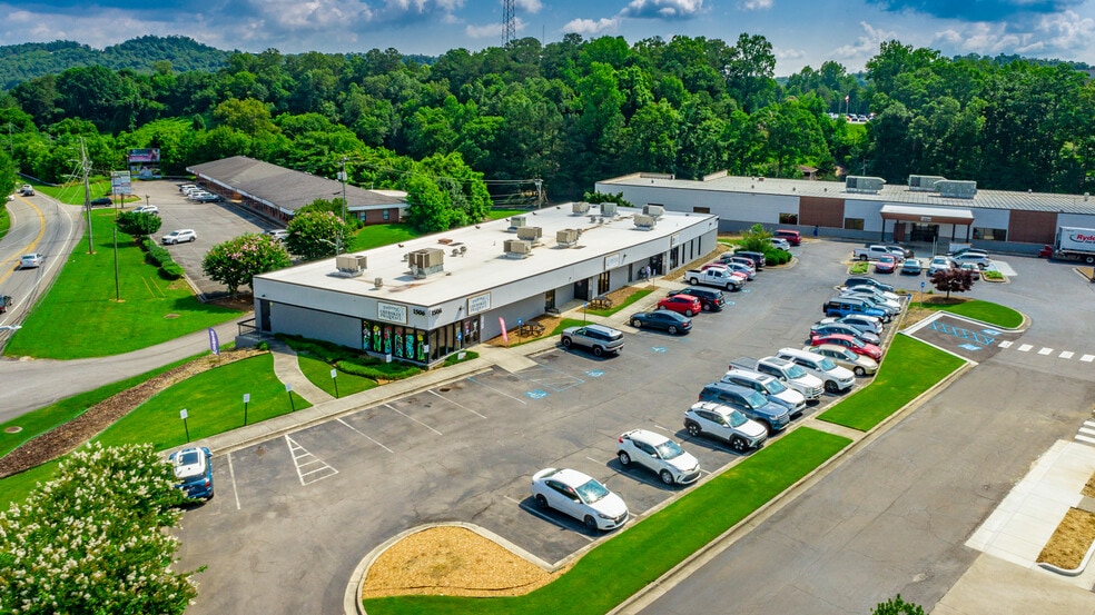 More Photos Of 1506 N Thornton Ave, Dalton Medical For Lease