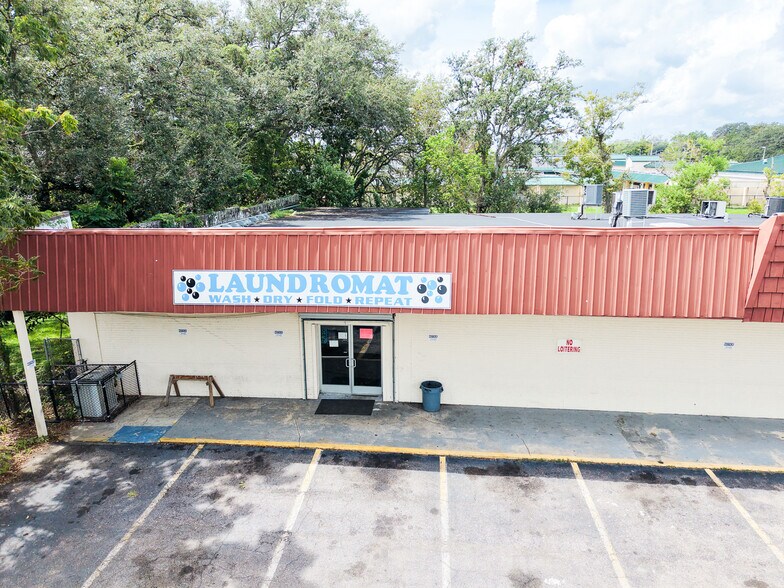 More Photos Of 5428 Cleveland Rd, Jacksonville Supermarket For Sale