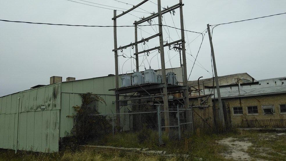 More Photos Of 1199 N Highway 19, Wellsville Warehouse For Sale