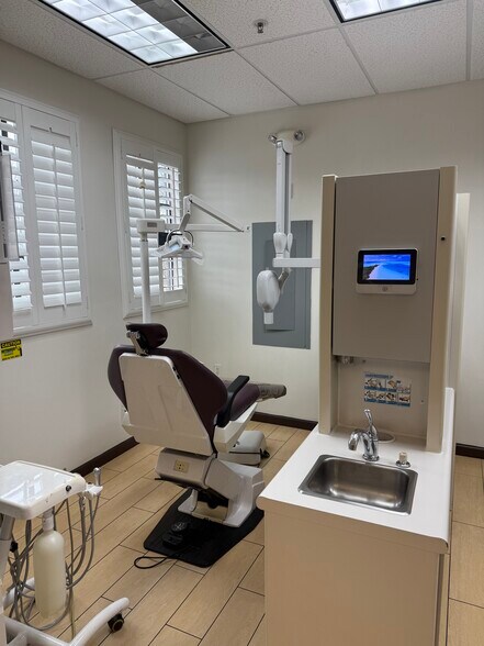 More Photos Of 1569 Lexann Ave, San Jose Medical For Lease