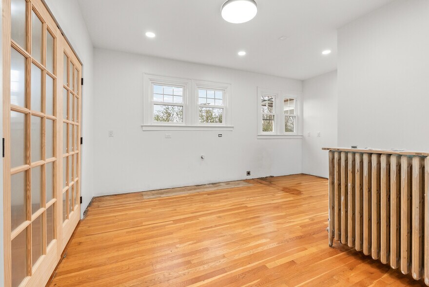 More Photos Of 15115 Forest Road, Forest Office For Lease