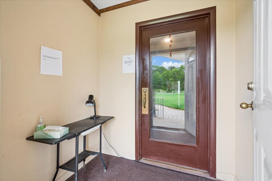 More Photos Of 3582 Us-22, Somerville Office For Sale