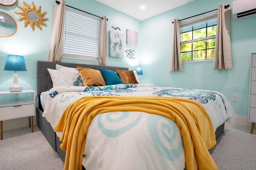 More Photos Of 571 Saint Judes Dr, Longboat Key Apartments For Sale