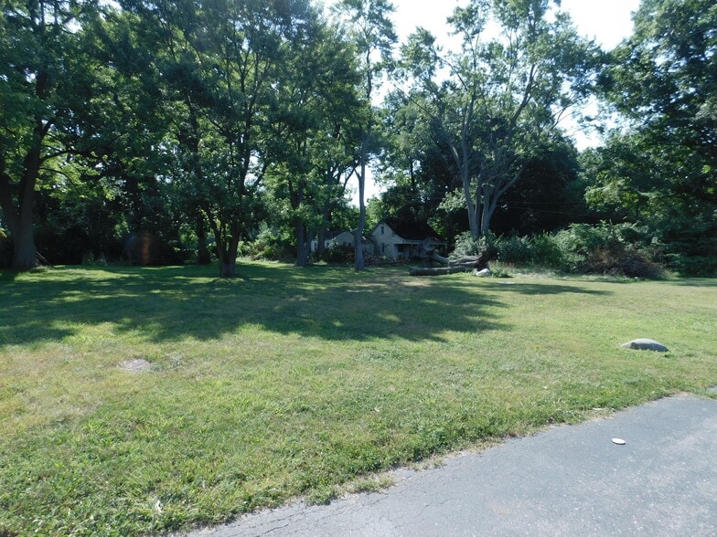 More Photos Of 3819 Kentucky Ave, Indianapolis Medical For Sale