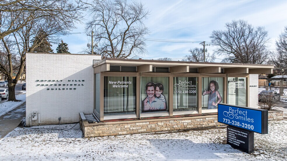 More Photos Of 10601 S Western Ave, Chicago Freestanding For Sale