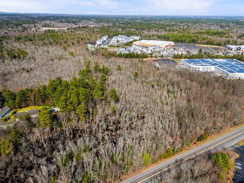 More Photos Of 55 Eastman St, Easton Land For Sale