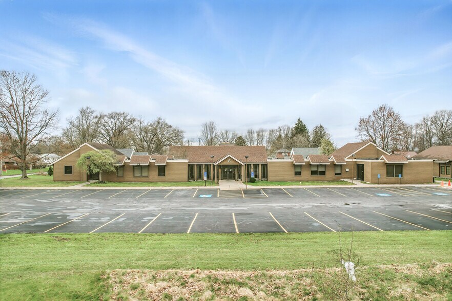 More Photos Of 2000 Green St, Farrell Medical For Sale