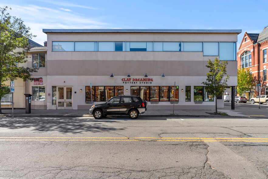 Primary Photo Of 186 Cabot St, Beverly Office For Lease