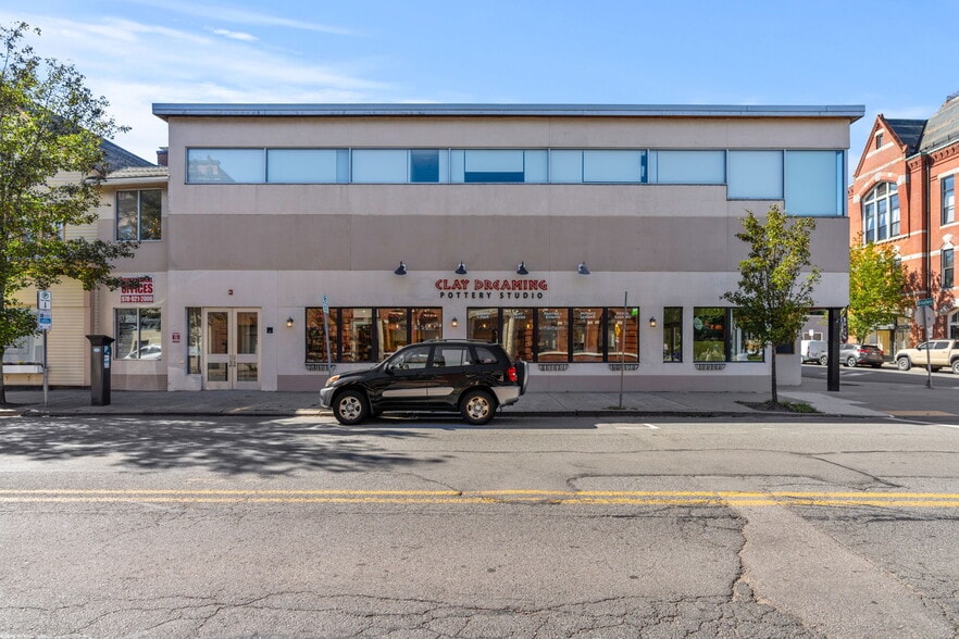 Primary Photo Of 6 Broadway, Beverly Medical For Lease