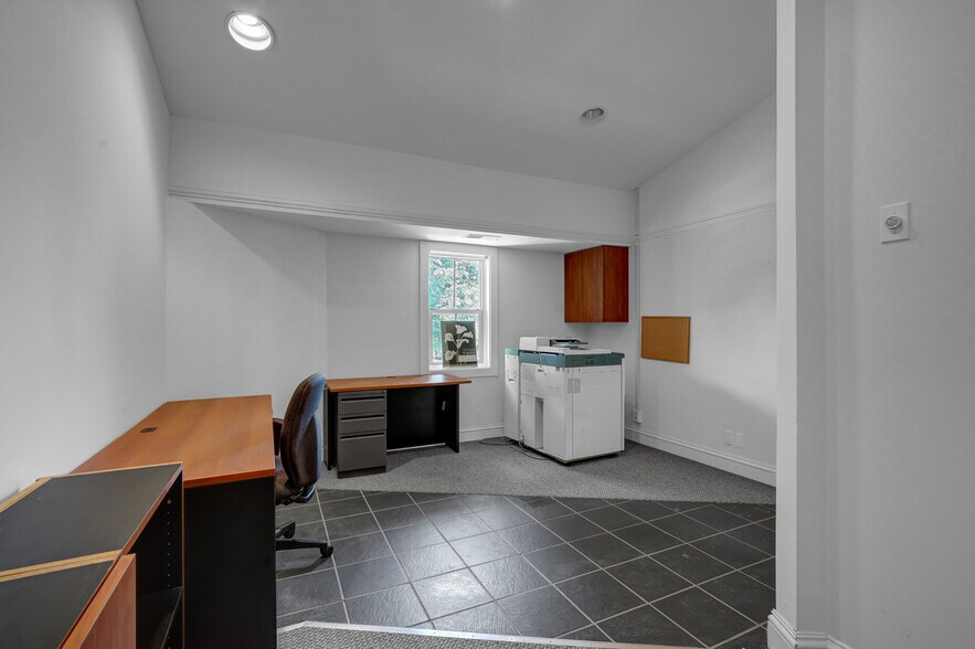 More Photos Of 1142-1148 Walker Rd, Great Falls Medical For Sale