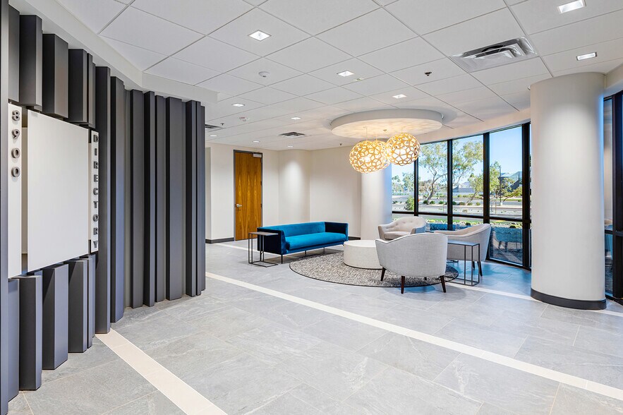 More Photos Of 8900 N 22nd Ave, Phoenix Office For Sale
