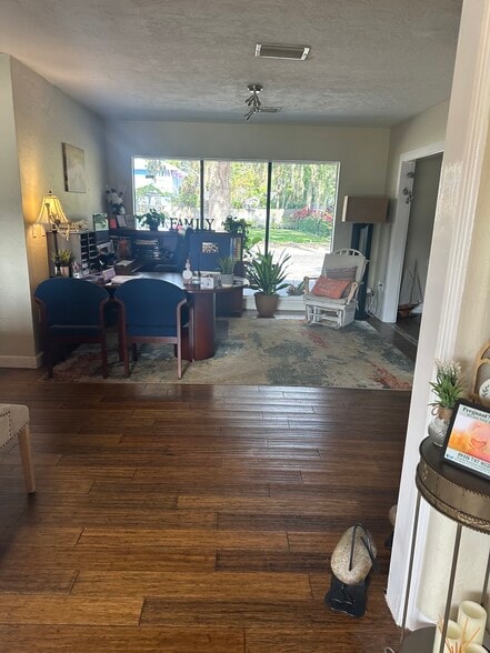 More Photos Of 3010 Manatee Ave, Bradenton Medical For Sale