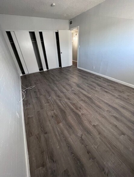 More Photos Of 2213 Sunrise Ave, Las Vegas Apartments For Sale