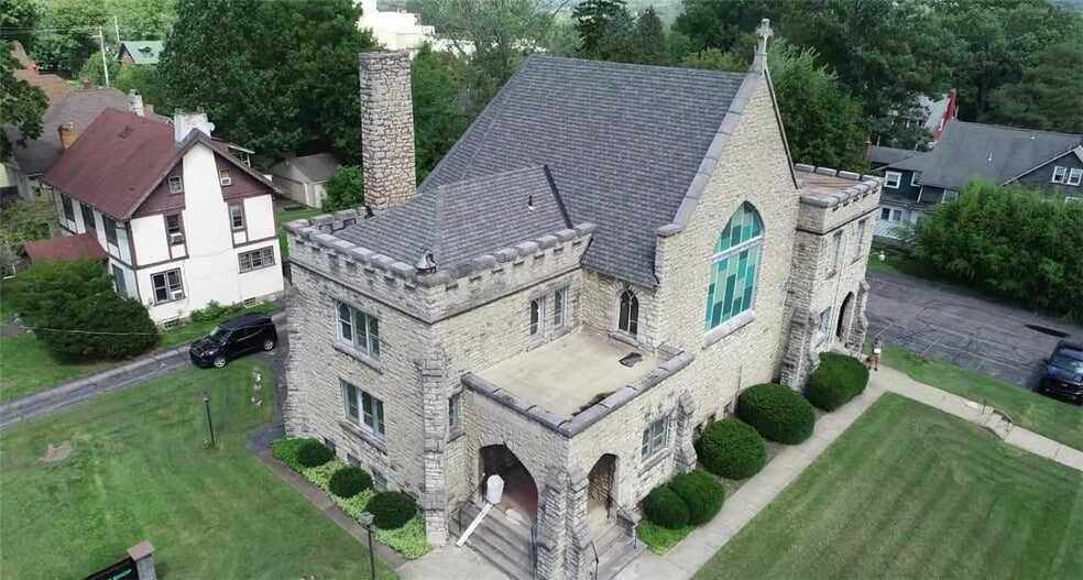 More Photos Of 1205 Elm St, Youngstown Religious Facility For Sale