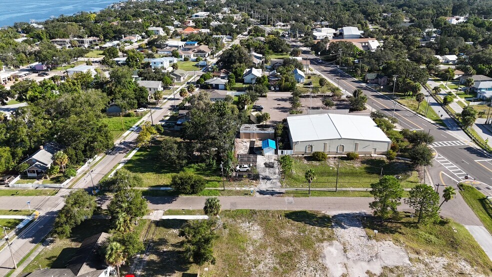 More Photos Of 604 Palm Bluff St N, Clearwater Warehouse For Sale
