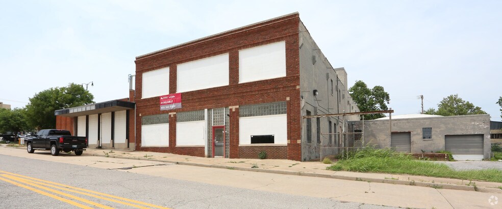 More Photos Of 11 NW 8th St, Oklahoma City Warehouse For Lease
