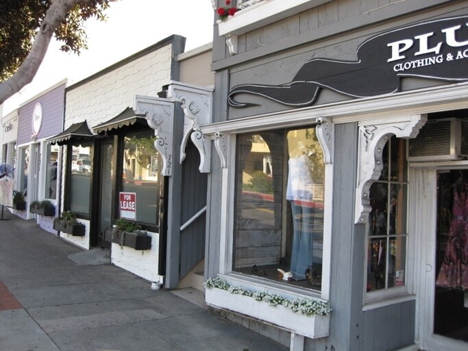 More Photos Of 703-735 S Coast Hwy, Laguna Beach Storefront For Lease