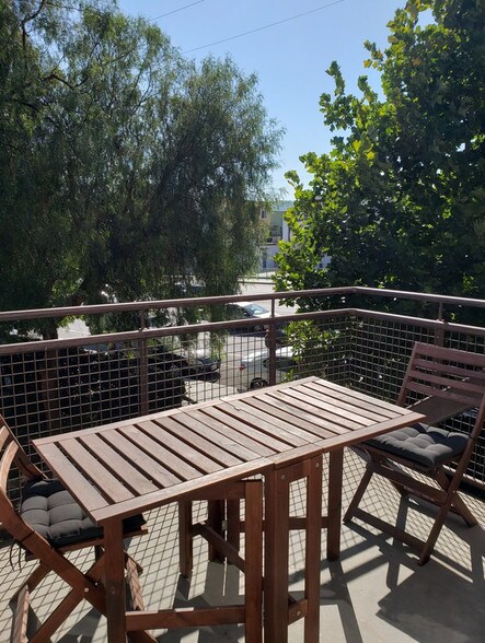 More Photos Of 1800 S Brand Blvd, Glendale Loft Creative Space For Lease