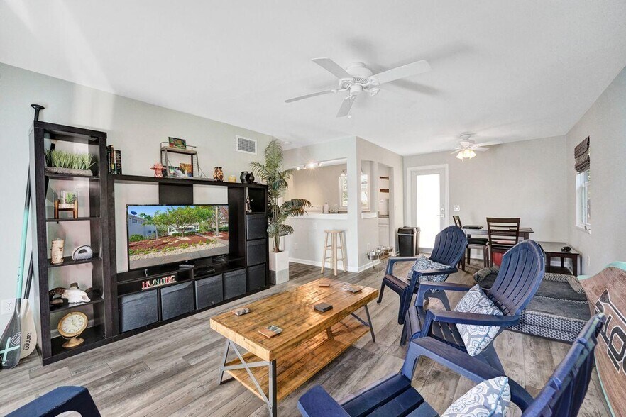 More Photos Of 221 S Ocean Breeze, Lake Worth Beach Multifamily For Sale