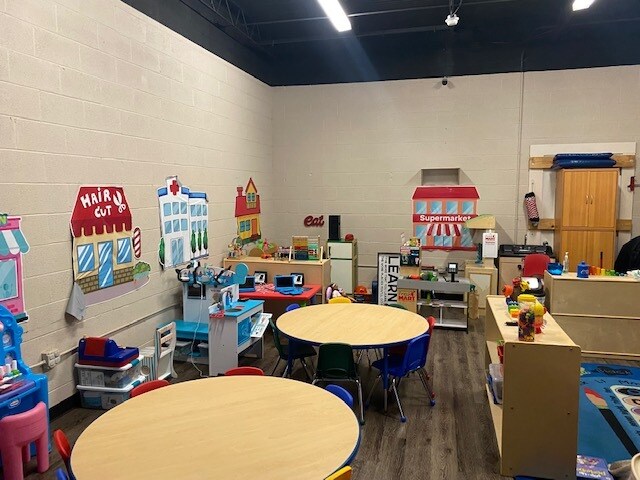 More Photos Of 2000 Cedar Dr, La Marque Unknown For Lease