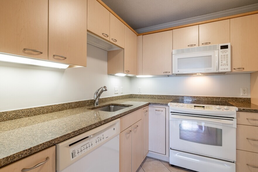 More Photos Of 221 Massachusetts Ave, Boston Apartments For Lease