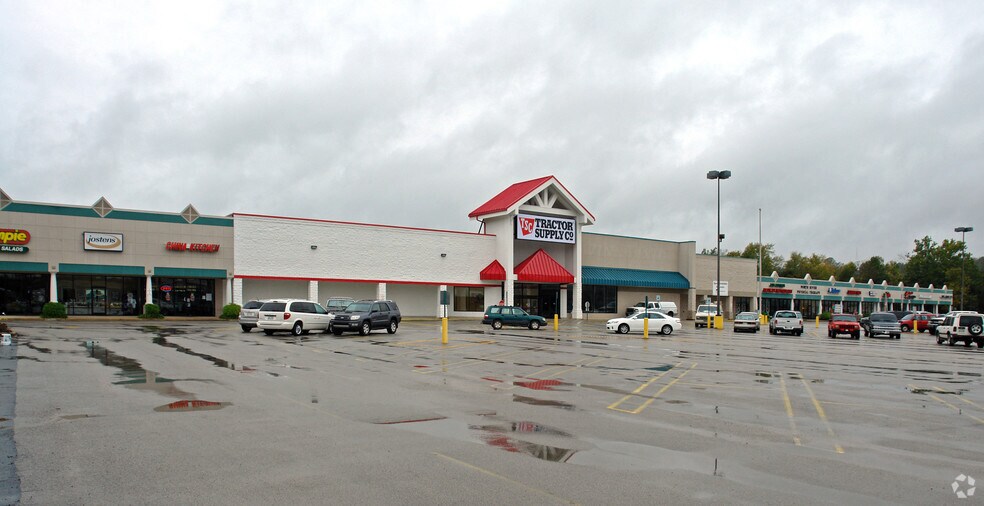 Primary Photo Of 9408 Apison Pike, Ooltewah Unknown For Lease